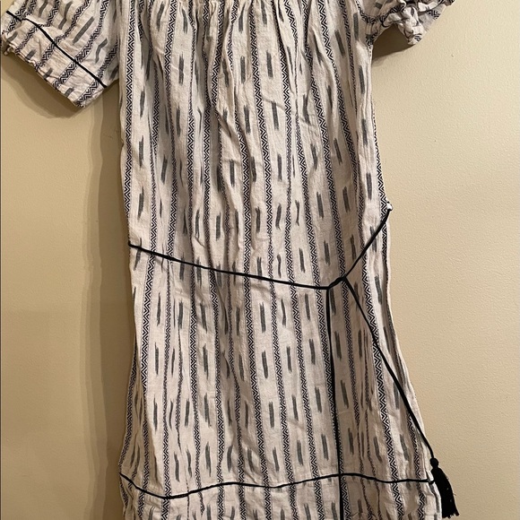 Just Living - Picture 8 of 10